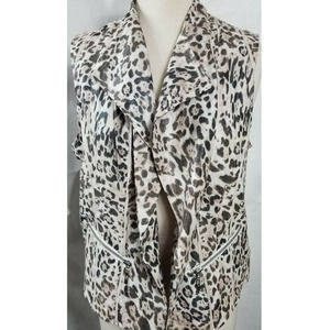 Chicos Sleeveless Cardigan Size 2 Large Leopard